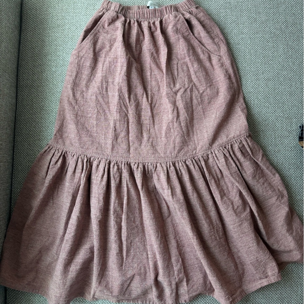 Chic Mauve Midi Skirt